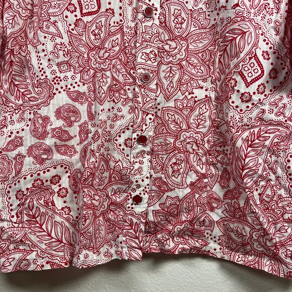 Karen Scott Petites Women's red and white paisley button-down blouse - Picture 5 of 12
